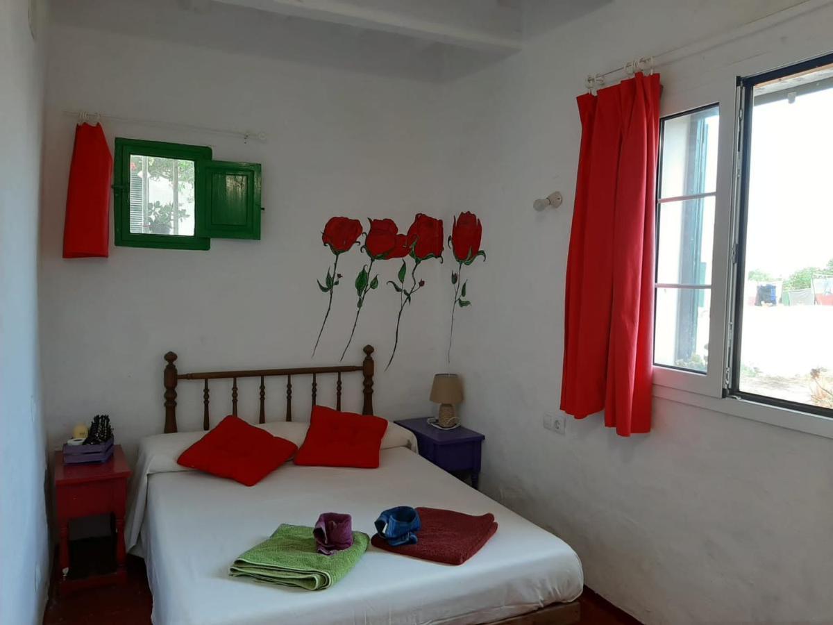 Hostal Es Barranco Ferreries  Exterior foto