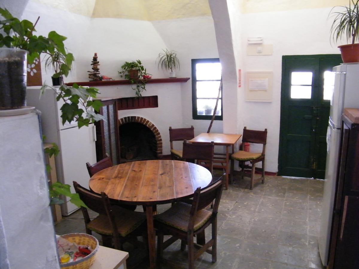 Hostal Es Barranco Ferreries  Exterior foto